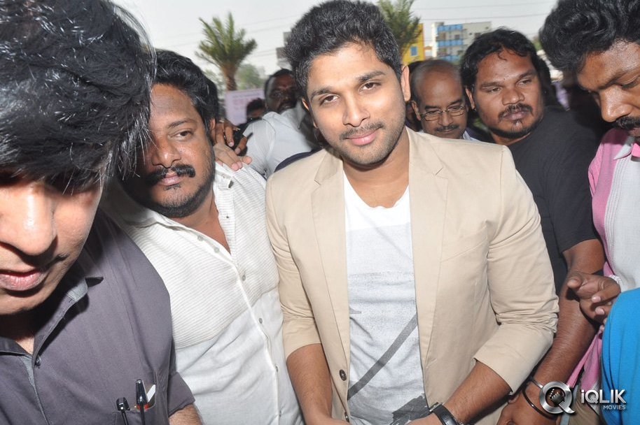 Allu-Arjun-Launches-Asian-Cinemas-Theatre-at-Uppal